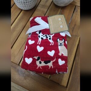 2 Piece Deborah Connolly Dogs Valentines Day Hearts Bath Hand Towel Set New